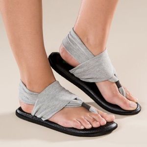 SANUK SANDALS